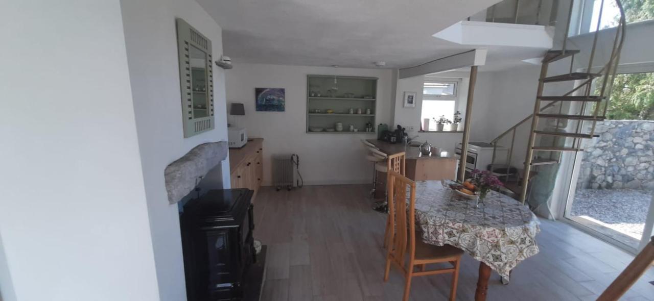 The Burren Barn Villa Tubber Bagian luar foto