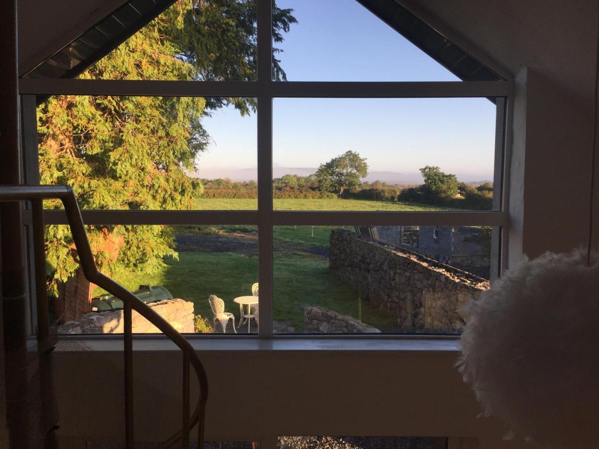 The Burren Barn Villa Tubber Bagian luar foto